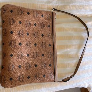MCM TOTE OR SHOULDER BAG Authentic purchased at nordstroms Not a fake .